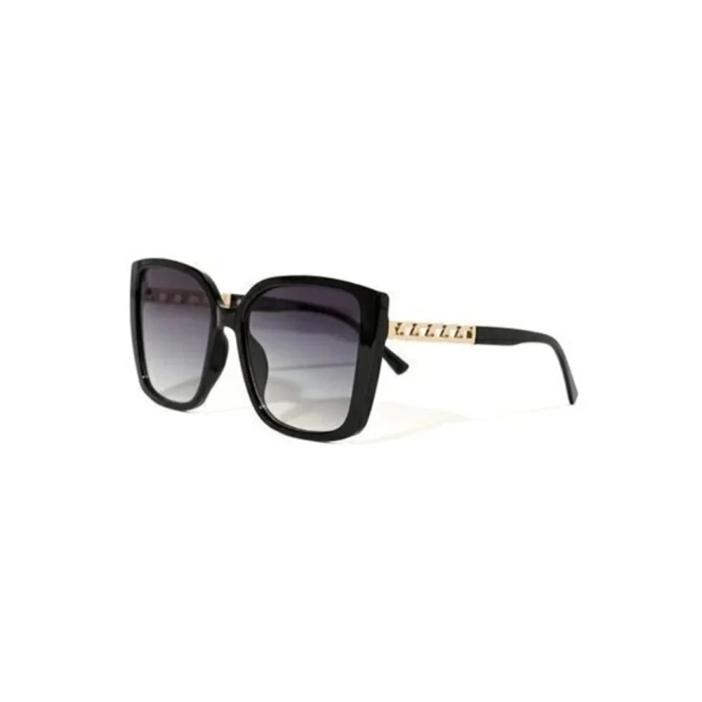Keep It Casual Cat Eye Frame‎ Sunglasses Black